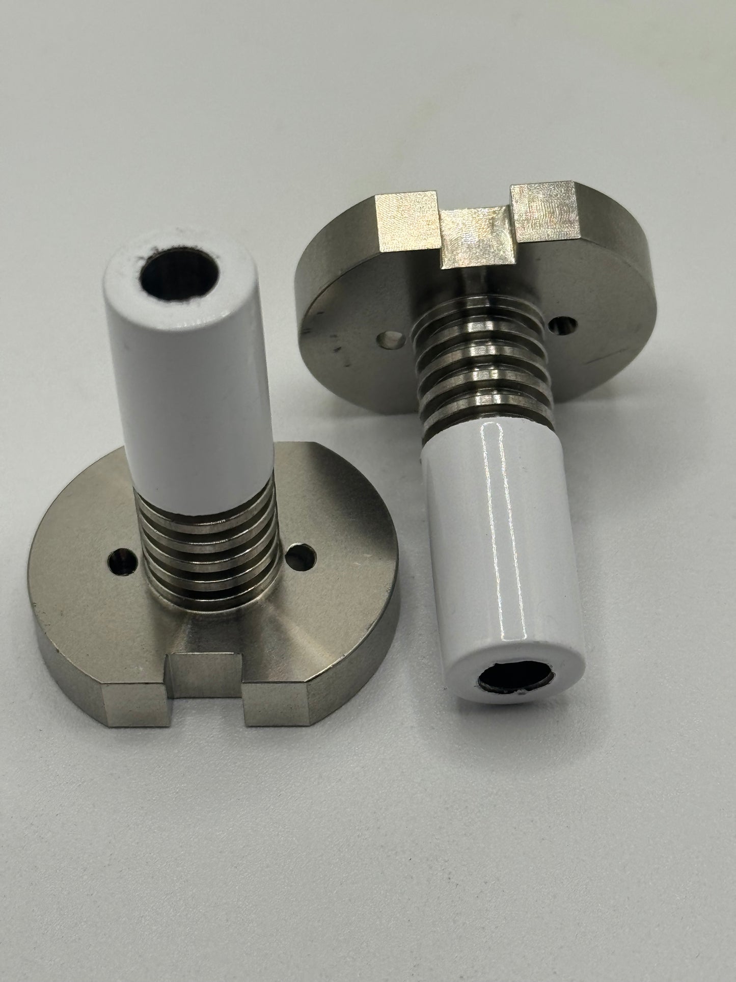 Cloud Vortex 1.3 insert for Aeris is powder coated for visual aesthetics (to look pretty)