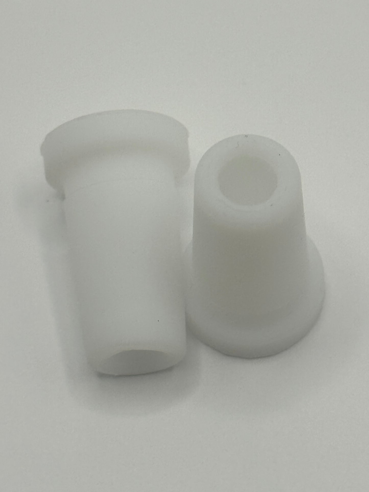 14mm male to 10mm female adapter/reducer (silicone)