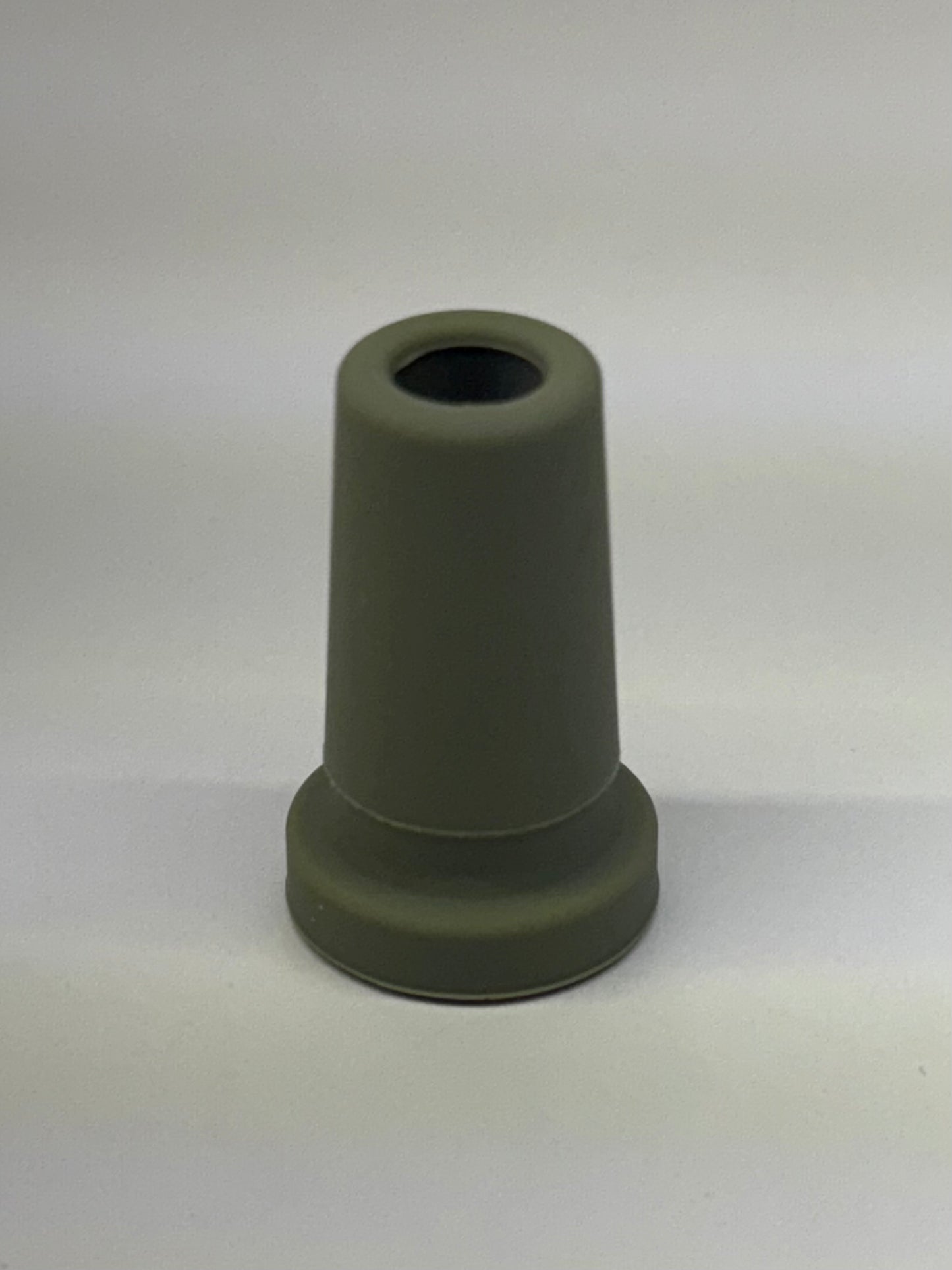 14mm male to 10mm female adapter/reducer (silicone)